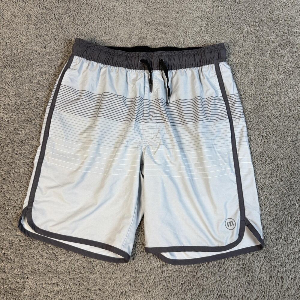 TravisMathew Shorts Mens M Gray Microfiber Lightweight Swim Pockets 8 Inseam